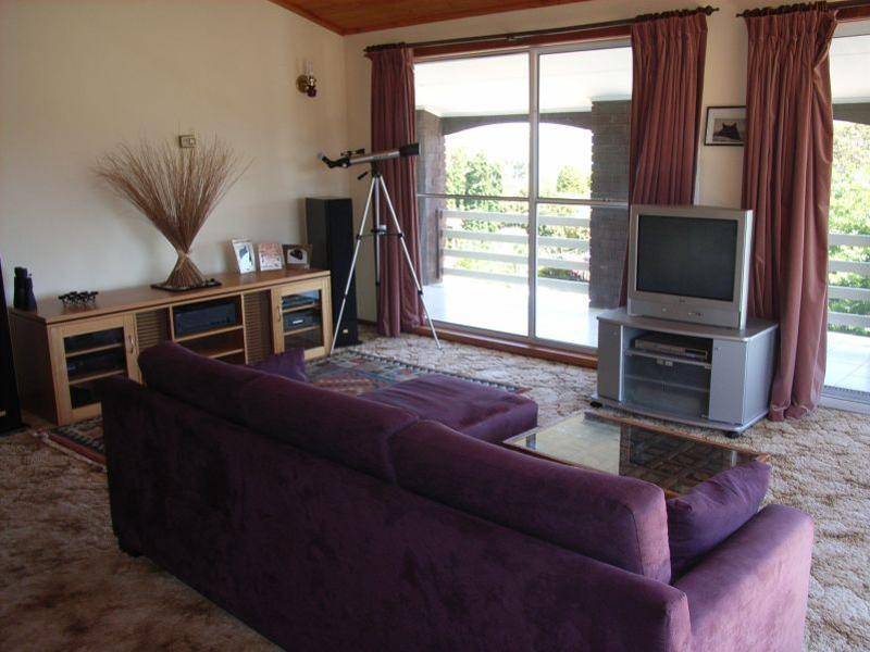 10 Pheasant Place, Legana TAS 7277