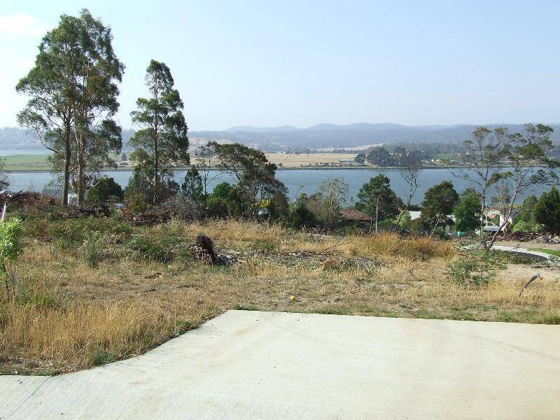 7 Peacock Place, Legana TAS 7277