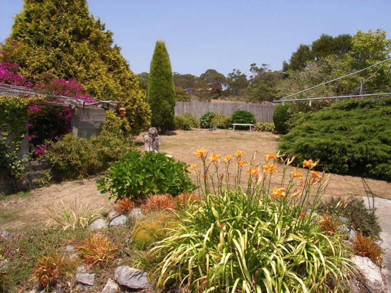 39  Ross Street, Beauty Point TAS 7270
