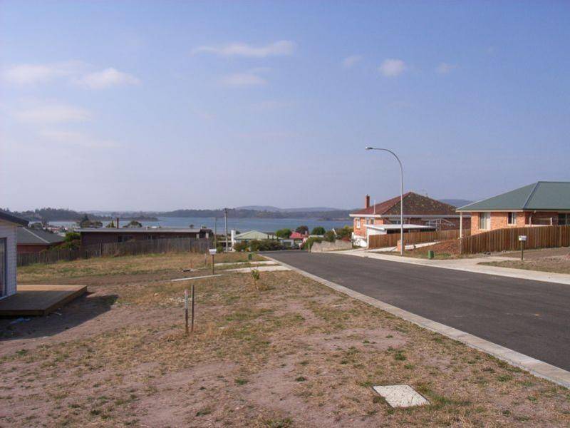 Lot 13  Cosgrove Court, Beauty Point TAS 7270