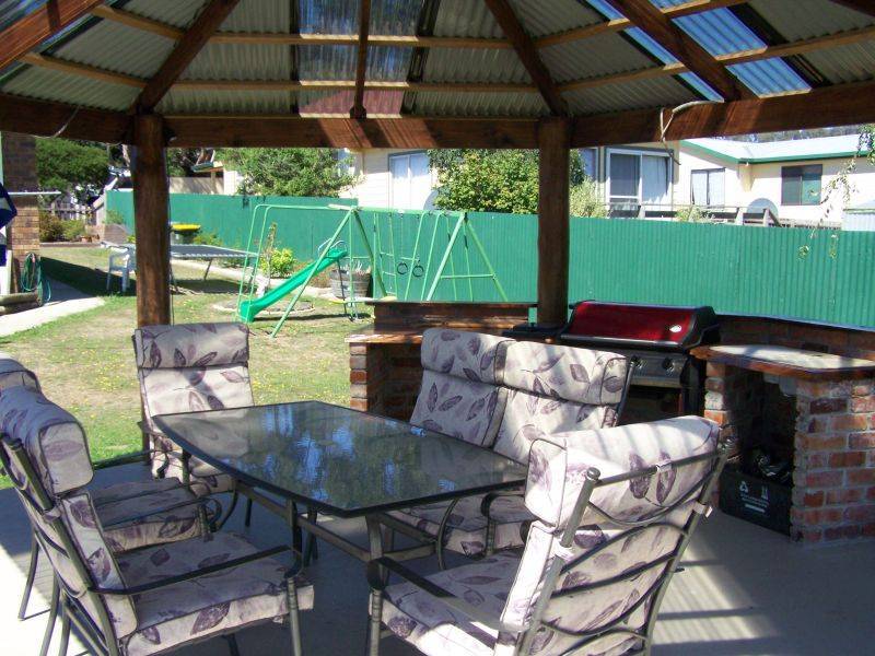 14  Crowther Street, Beaconsfield TAS 7270