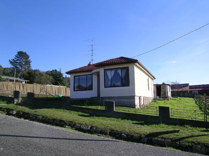 12  Dodd Street, Beaconsfield TAS 7270