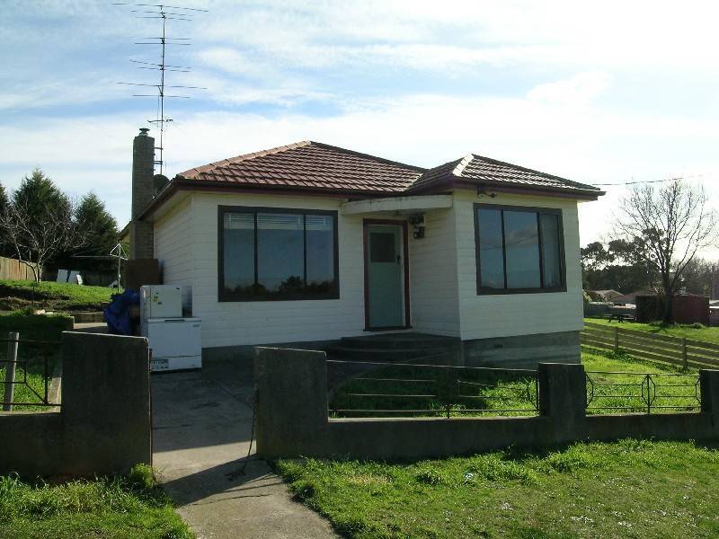 12  Dodd Street, Beaconsfield TAS 7270