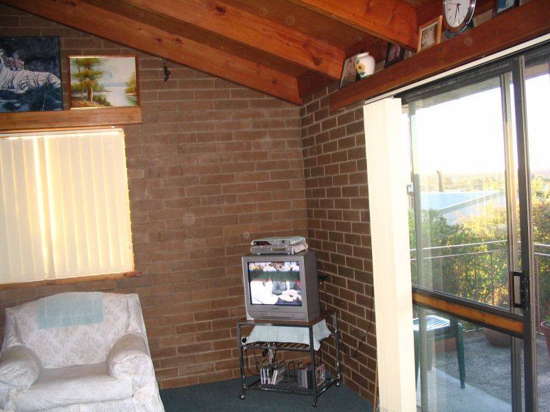 18 Napier Street, Beauty Point TAS 7270