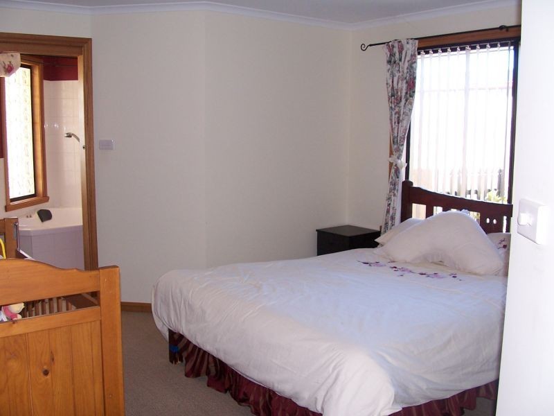 40 Scott Street, Beauty Point TAS 7270