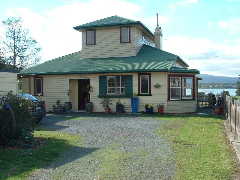 239 Bevic Road, Clarence Point TAS 7270