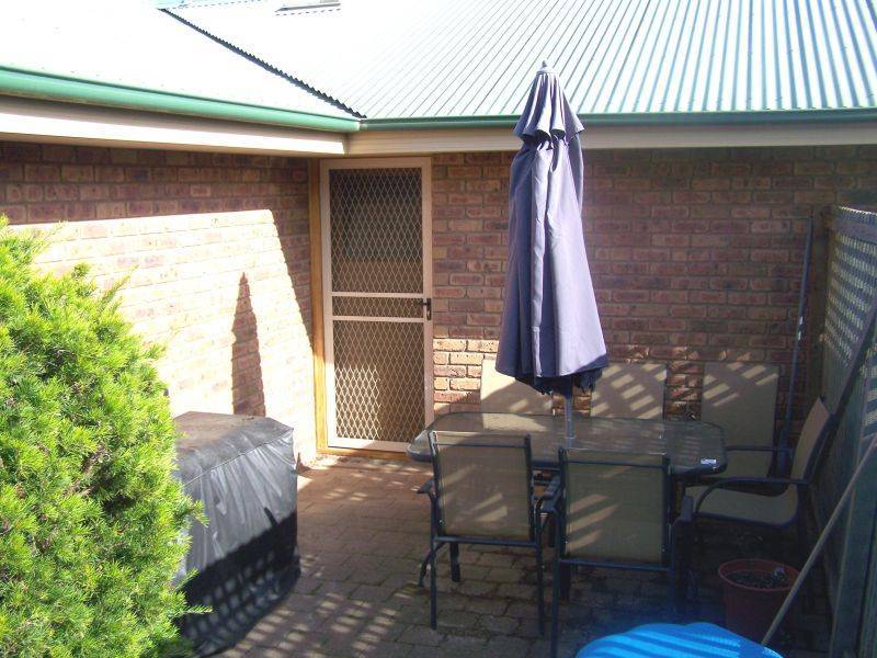 Unit 1/ 16  McCullagh Court, Legana TAS 7277