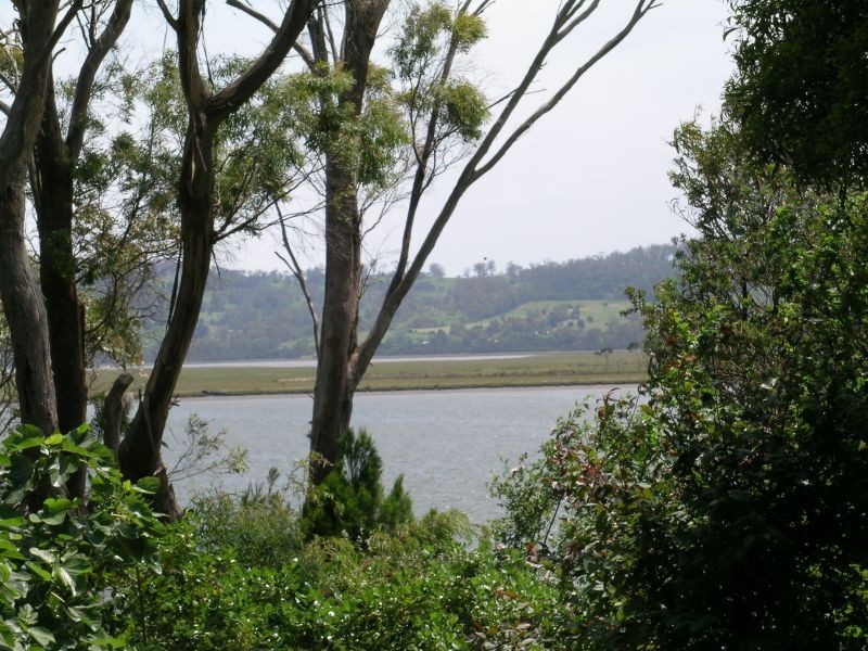 48  Beach Road, Legana TAS 7277