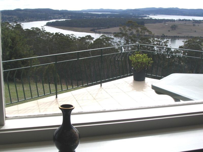 1824 West Tamar Highway, Rosevears TAS 7277