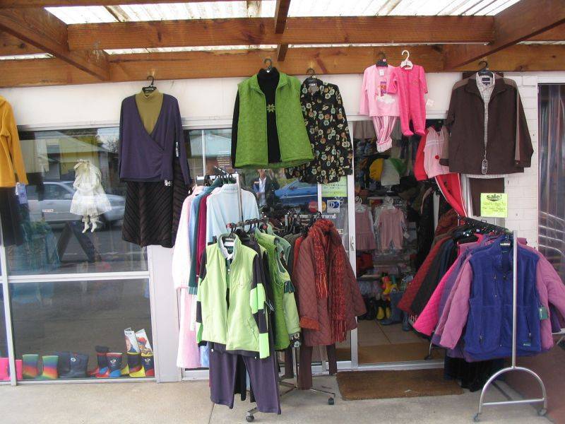 “Junes Main Road, Exeter TAS 7275