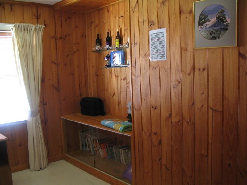 2 Bernard Street, Beaconsfield TAS 7270
