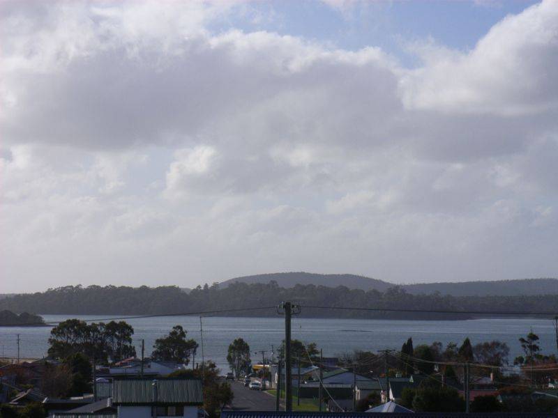 2  Ernest Street, Beauty Point TAS 7270