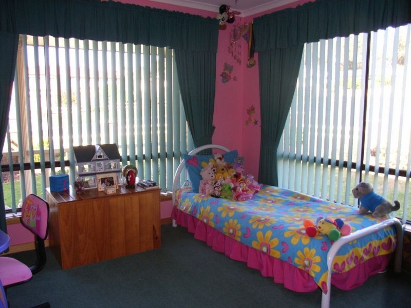 2  Ernest Street, Beauty Point TAS 7270