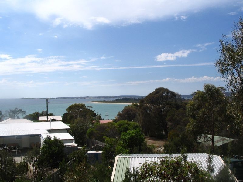 2 Ocean View Drive, Greens Beach TAS 7270