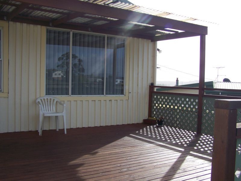144  Charles Street, Beauty Point TAS 7270