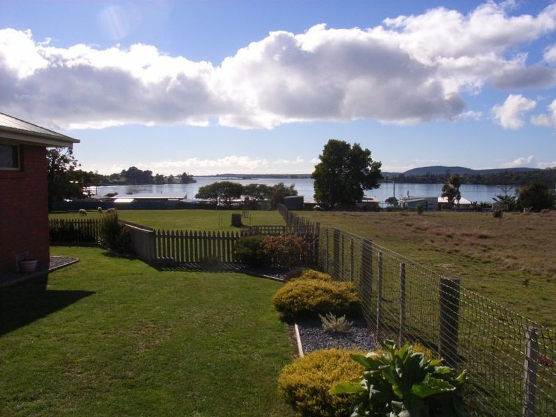 1 Anchorage Court, Clarence Point TAS 7270