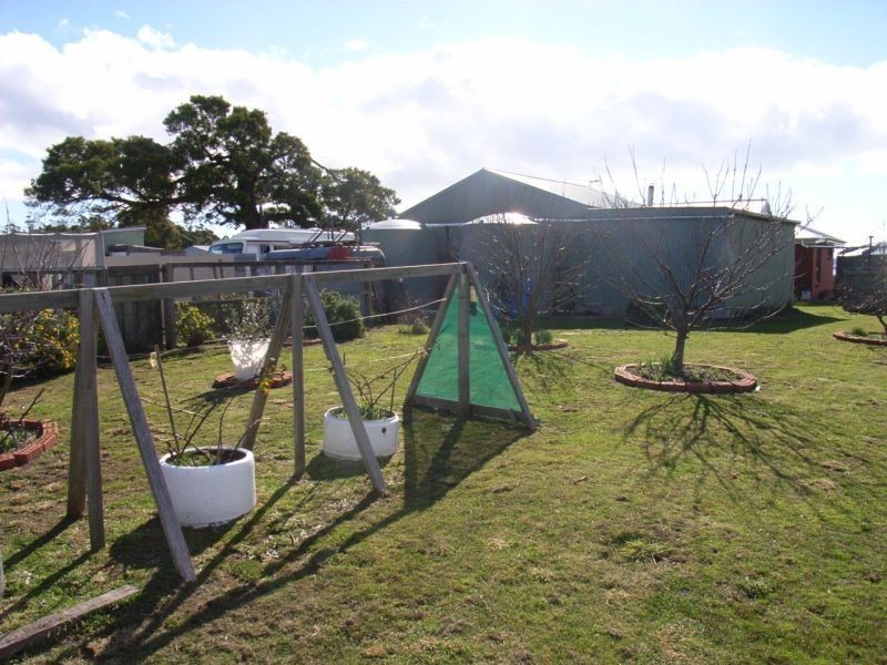 1 Anchorage Court, Clarence Point TAS 7270