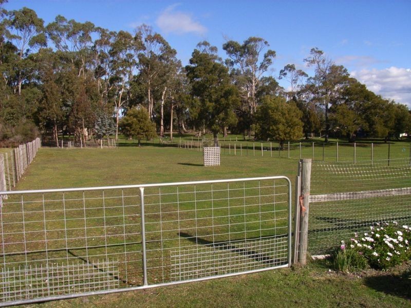 1 Anchorage Court, Clarence Point TAS 7270