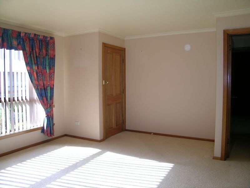 Unit 2/162 Weld Street (Unit 5, William Street),, Beaconsfield TAS 7270