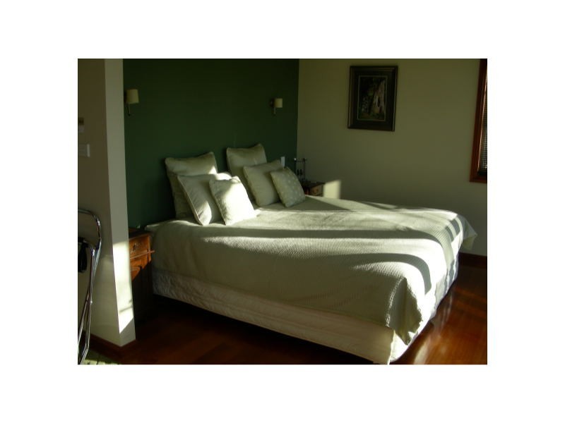 Beauty Point TAS 7270