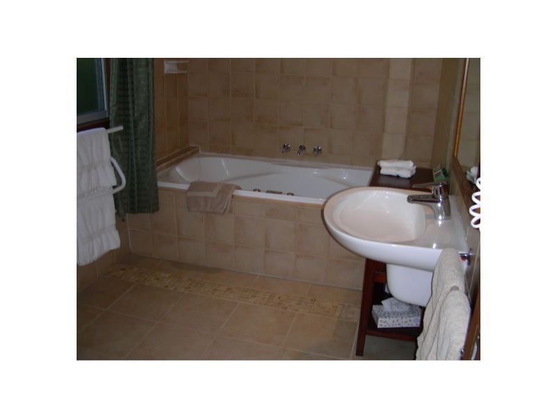 Beauty Point TAS 7270