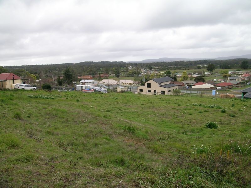 32-34  Brooklyn Street, Beaconsfield TAS 7270