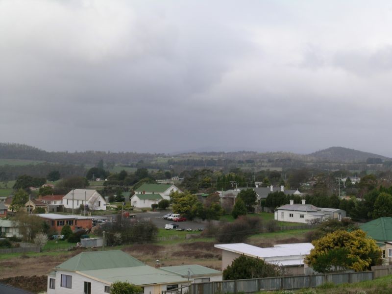 32-34  Brooklyn Street, Beaconsfield TAS 7270