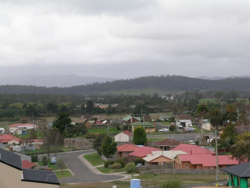 32-34  Brooklyn Street, Beaconsfield TAS 7270