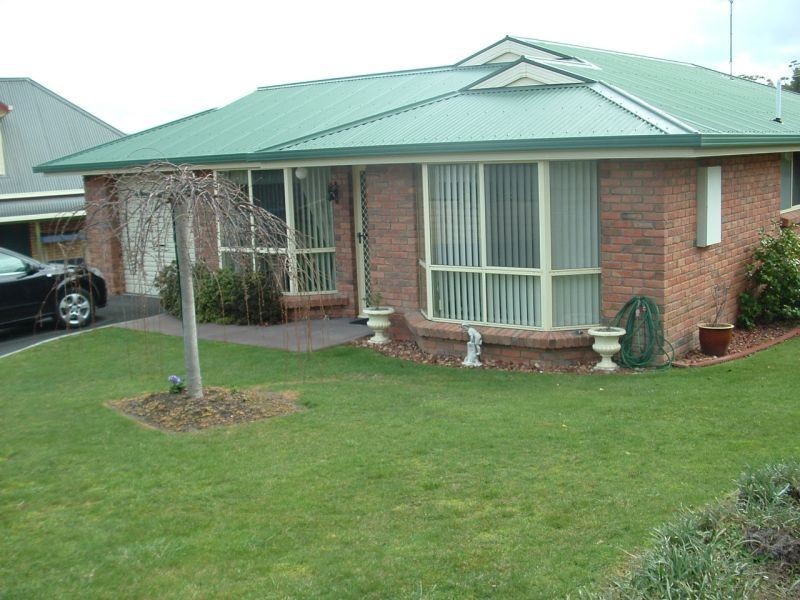 Unit 2/5  Amanda Court, West Launceston TAS 7250