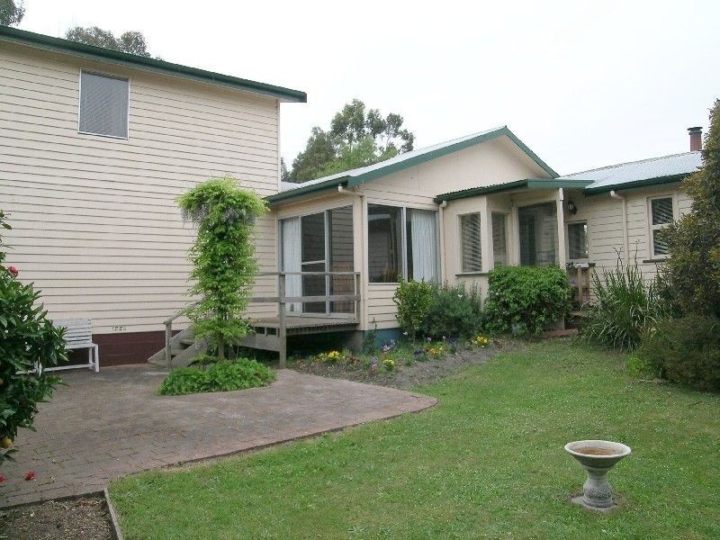 668  West Tamar Highway, Legana TAS 7277