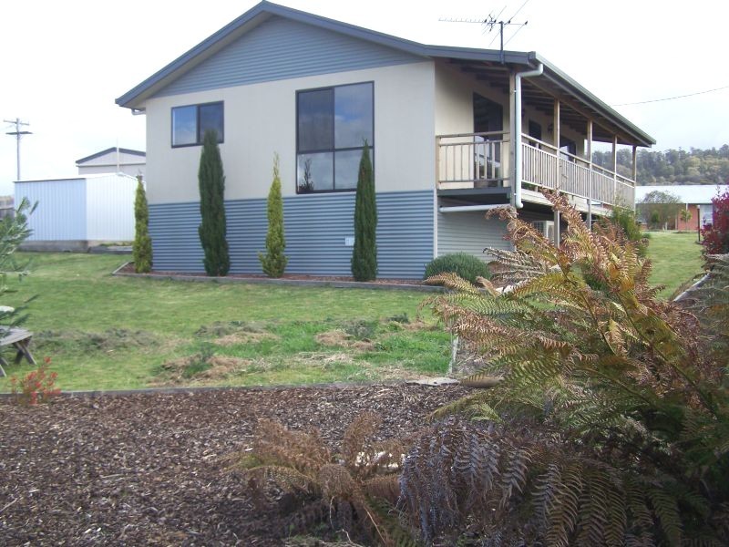 26 Cornwall Street, Beaconsfield TAS 7270