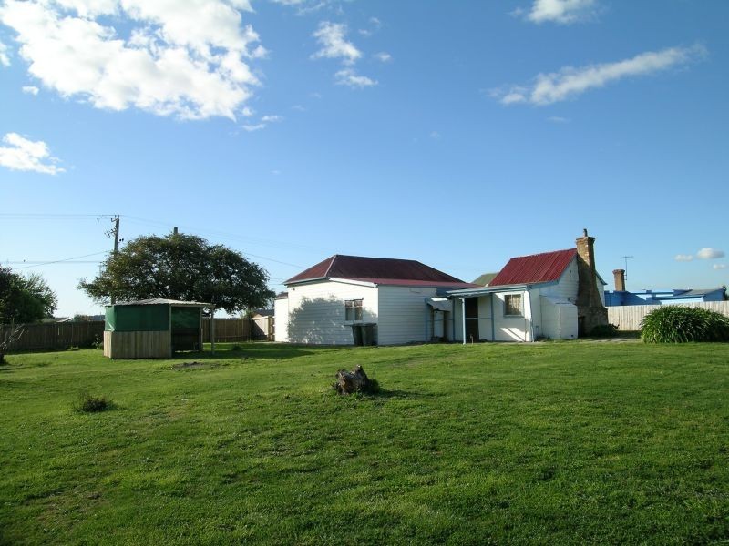 11-13 Grubb Street, Beaconsfield TAS 7270