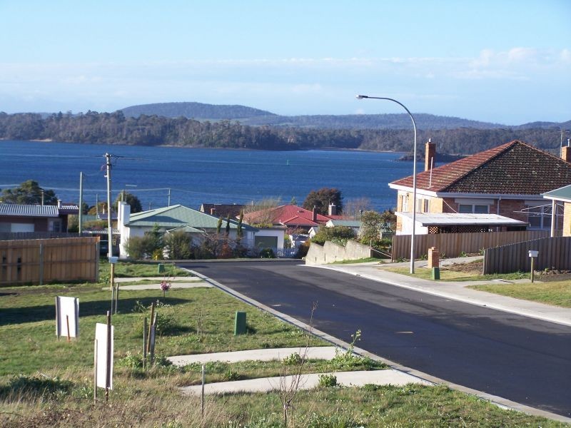 Lot 9  Cosgrove Court, Beauty Point TAS 7270
