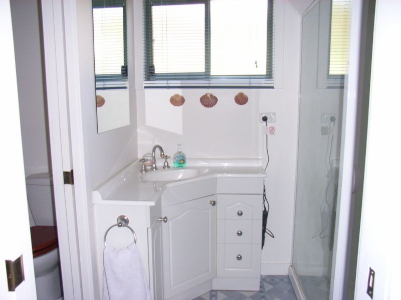 15 Beach Crescent, Greens Beach TAS 7270