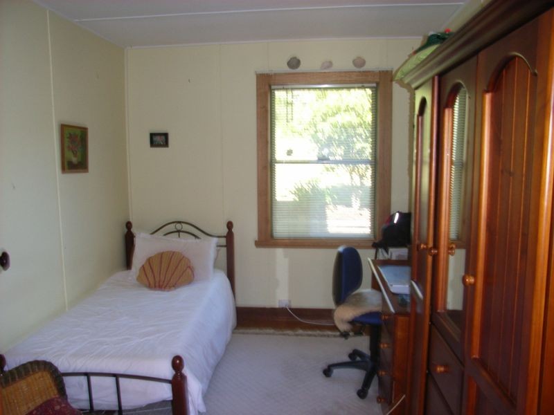 15 Beach Crescent, Greens Beach TAS 7270