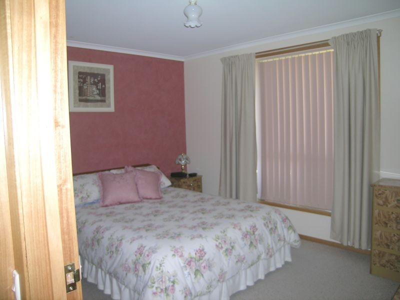 Unit 1   Jason Court, 66 Gravelly Beach Road, Blackwall TAS 7275