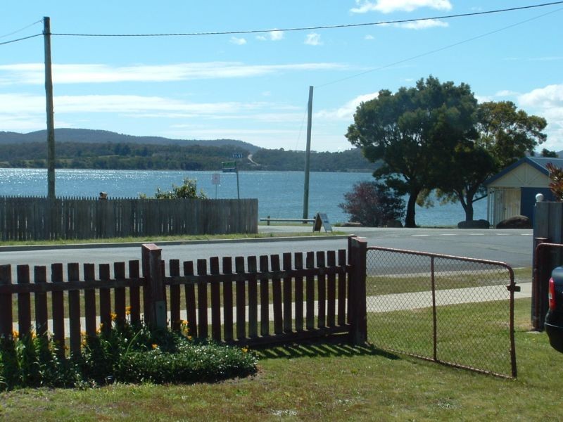 235 Flinders Street, Beauty Point TAS 7270