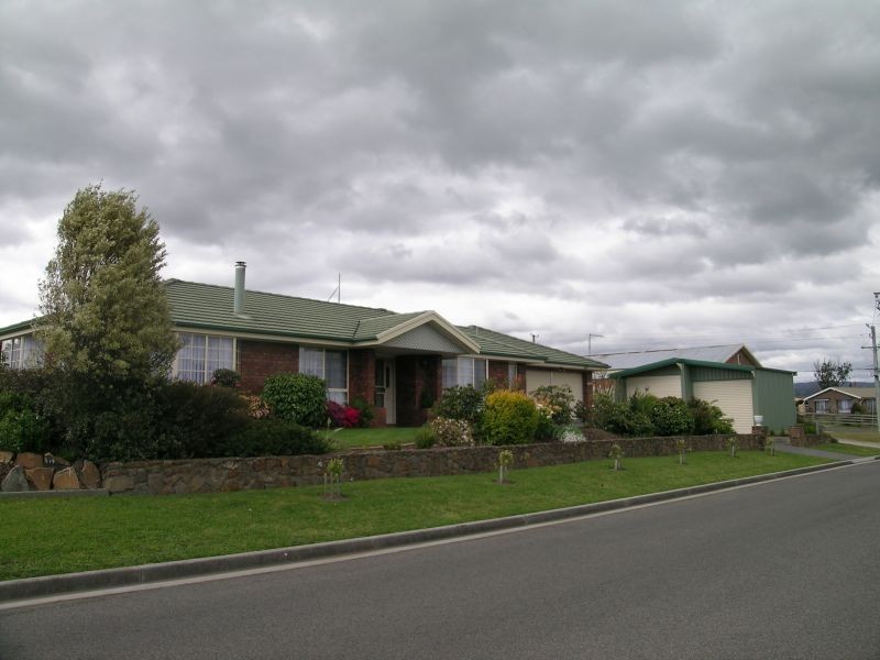 2  McCullagh Court, Legana TAS 7277