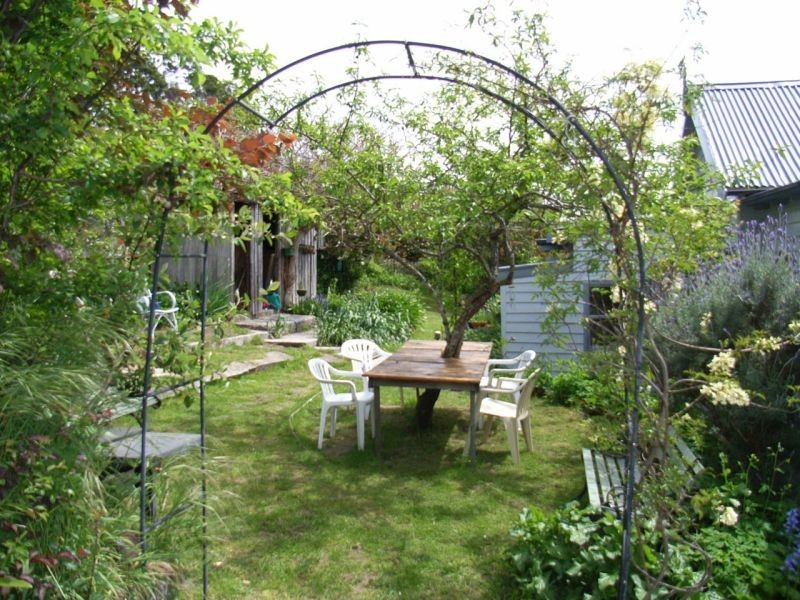 13  Main Road, Exeter TAS 7275