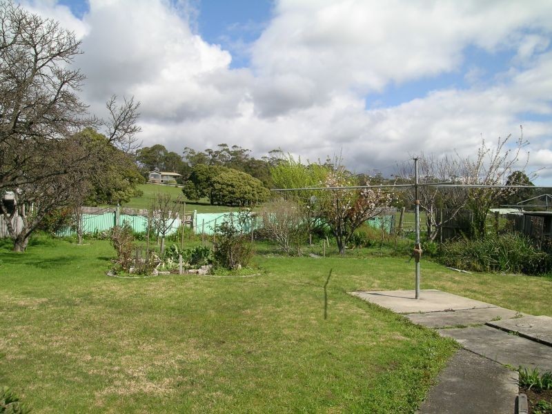 33  Ross Street, Beauty Point TAS 7270