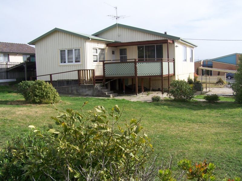 144  Charles Street, Beauty Point TAS 7270