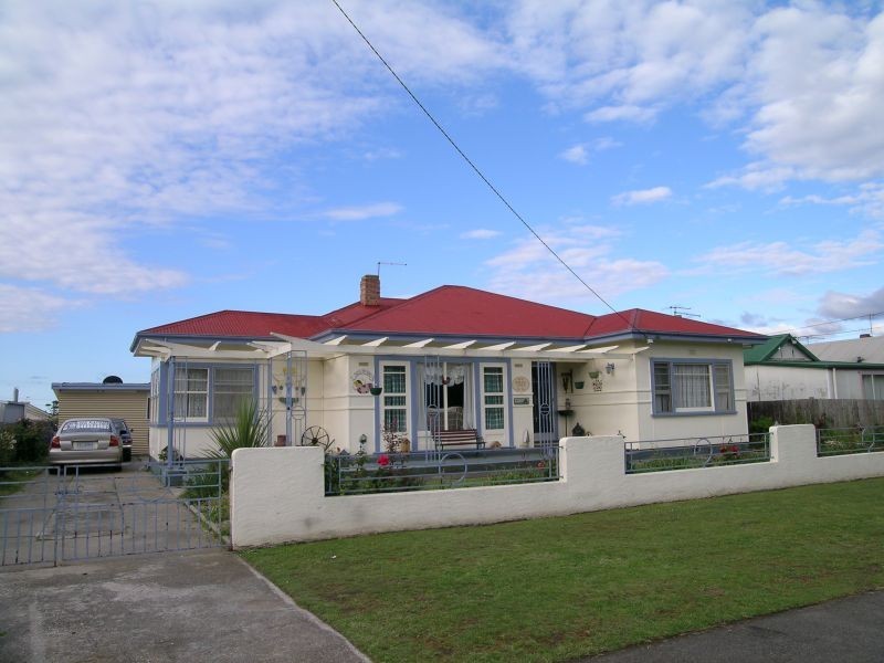22 Scott Street, Beauty Point TAS 7270