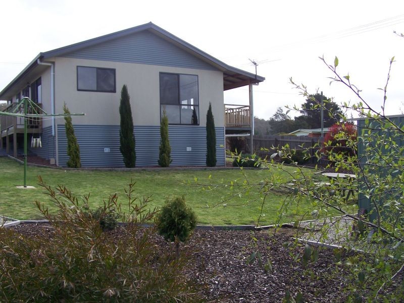 26 Cornwall Street, Beaconsfield TAS 7270