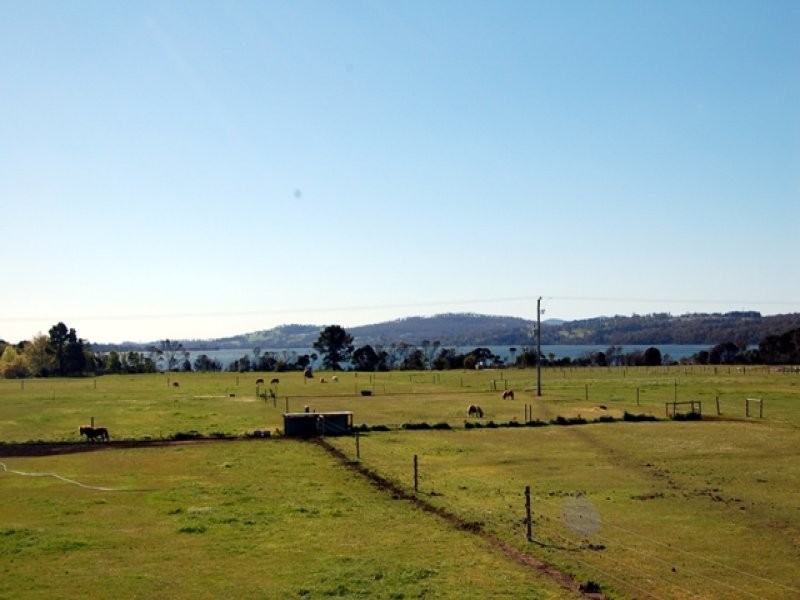 948 Windermere Road, Swan Bay TAS 7252