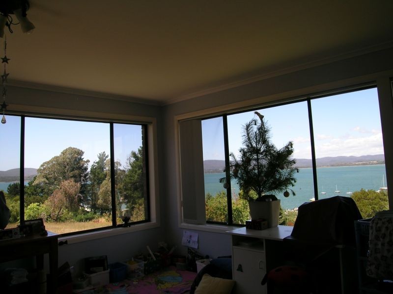 79 Robert Street, Beauty Point TAS 7270