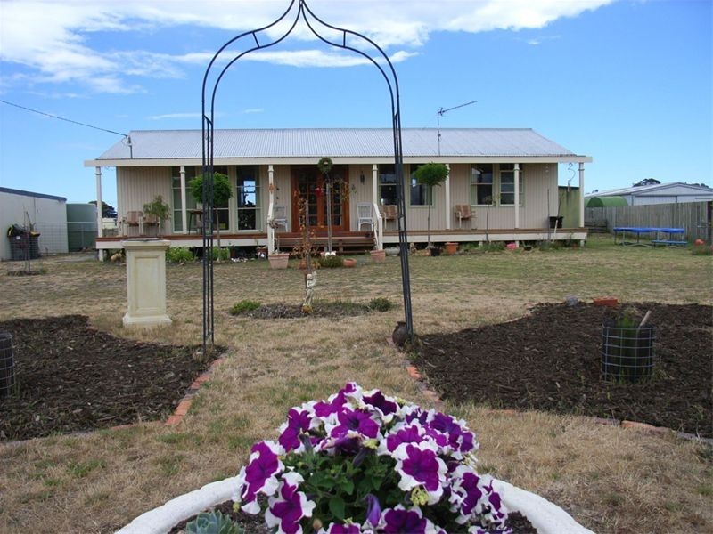 14  New Road, Kelso TAS 7270