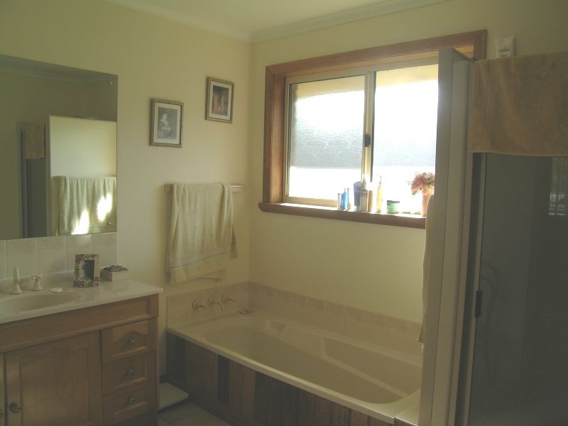 Unit 3/16  McCullagh Court, Legana TAS 7277