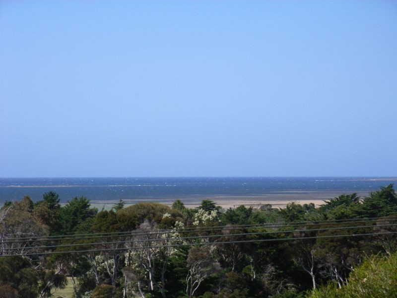 30  Beach Crescent, Greens Beach TAS 7270