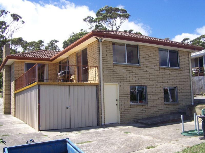 133 Charles Street, Beauty Point TAS 7270
