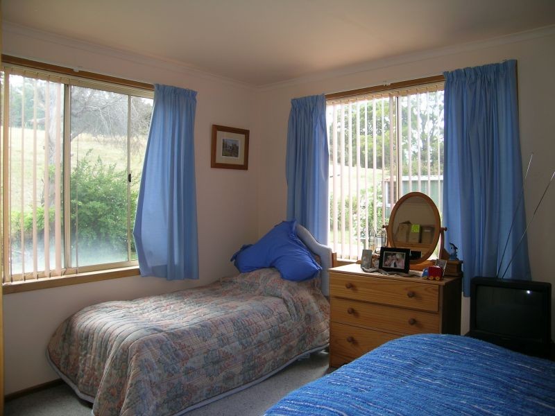 2 Augustus Street, Beauty Point TAS 7270